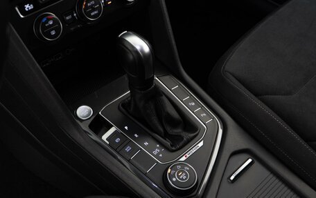 Volkswagen Tiguan II, 2020 год, 2 998 700 рублей, 21 фотография