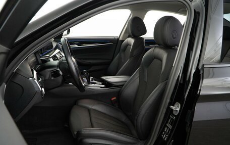 BMW 5 серия, 2019 год, 3 835 404 рублей, 11 фотография