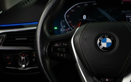 BMW 5 серия, 2019 год, 3 835 404 рублей, 14 фотография