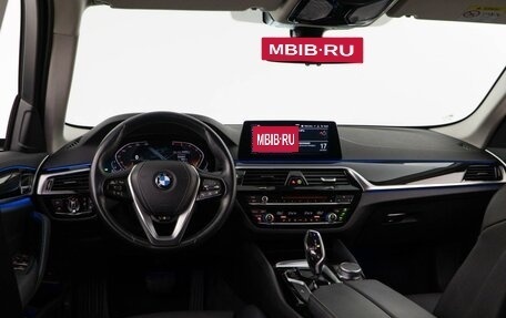 BMW 5 серия, 2019 год, 3 835 404 рублей, 7 фотография