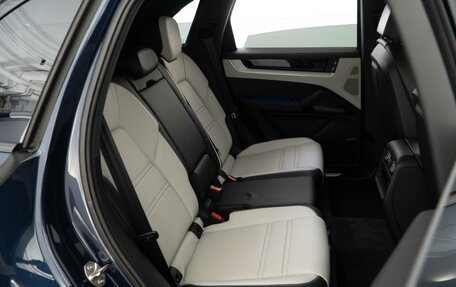 Porsche Cayenne III, 2023 год, 12 468 888 рублей, 9 фотография