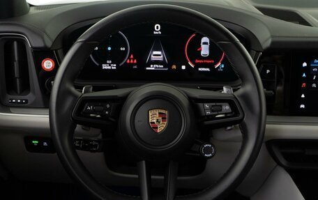 Porsche Cayenne III, 2023 год, 12 468 888 рублей, 16 фотография