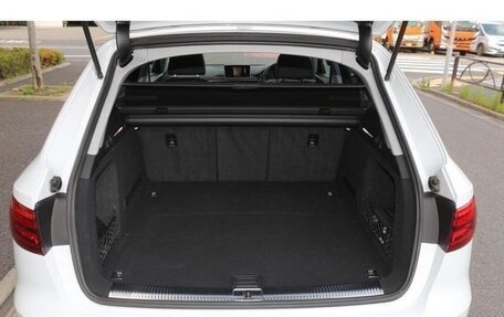 Audi A4, 2016 год, 1 690 555 рублей, 16 фотография