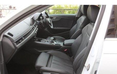 Audi A4, 2016 год, 1 690 555 рублей, 11 фотография