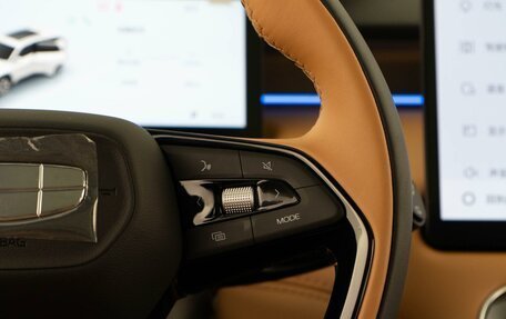 Geely Atlas, 2025 год, 3 222 404 рублей, 17 фотография