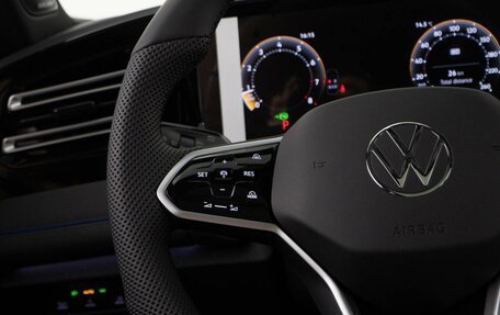 Volkswagen Tiguan, 2025 год, 4 998 888 рублей, 13 фотография