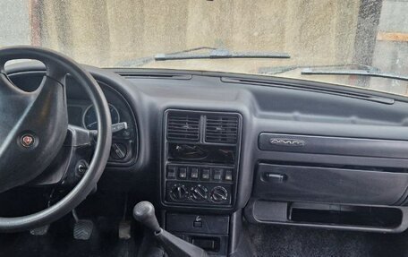 ГАЗ 31105 «Волга», 2006 год, 350 000 рублей, 4 фотография