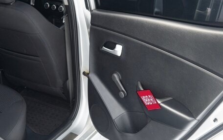 KIA Rio III рестайлинг, 2015 год, 770 000 рублей, 22 фотография