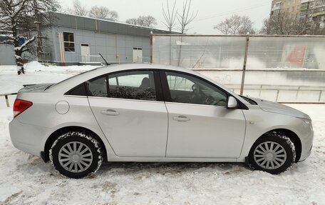 Chevrolet Cruze II, 2010 год, 675 000 рублей, 14 фотография