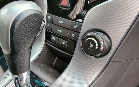 Chevrolet Cruze II, 2010 год, 675 000 рублей, 23 фотография