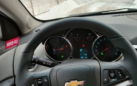 Chevrolet Cruze II, 2010 год, 675 000 рублей, 22 фотография