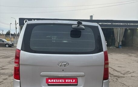 Hyundai Grand Starex Grand Starex I рестайлинг 2, 2008 год, 870 000 рублей, 4 фотография