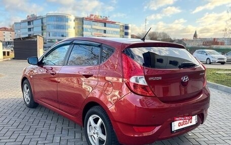 Hyundai Solaris II рестайлинг, 2011 год, 690 000 рублей, 5 фотография