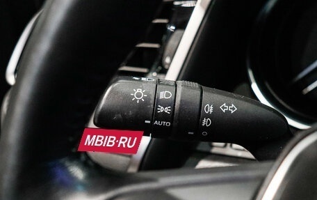 Toyota Camry, 2021 год, 3 330 000 рублей, 5 фотография