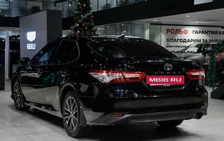 Toyota Camry, 2021 год, 3 330 000 рублей, 11 фотография