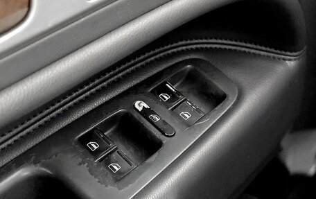 Volkswagen Touareg III, 2005 год, 670 000 рублей, 10 фотография