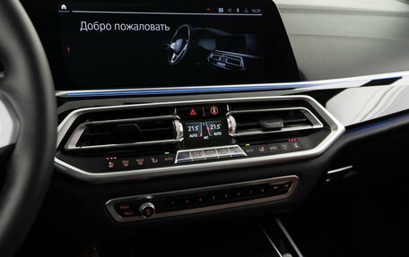 BMW X5, 2018 год, 6 098 888 рублей, 23 фотография