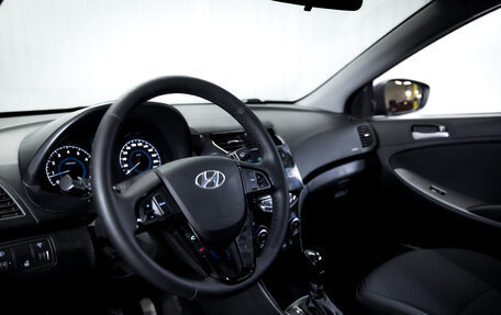 Hyundai Solaris II рестайлинг, 2016 год, 1 250 000 рублей, 13 фотография