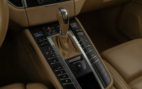 Porsche Macan I рестайлинг, 2015 год, 2 749 020 рублей, 18 фотография