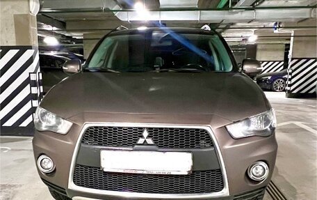 Mitsubishi Outlander III рестайлинг 3, 2011 год, 1 199 000 рублей, 1 фотография