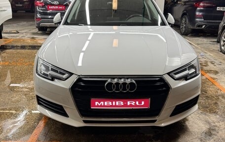 Audi A4, 2019 год, 3 300 000 рублей, 1 фотография