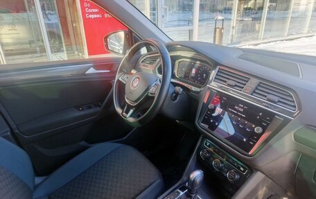 Volkswagen Tiguan II, 2020 год, 3 049 000 рублей, 14 фотография