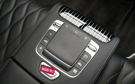 Mercedes-Benz V-Класс, 2022 год, 11 493 055 рублей, 24 фотография