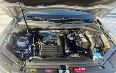 Volkswagen Tiguan II, 2020 год, 3 049 000 рублей, 11 фотография