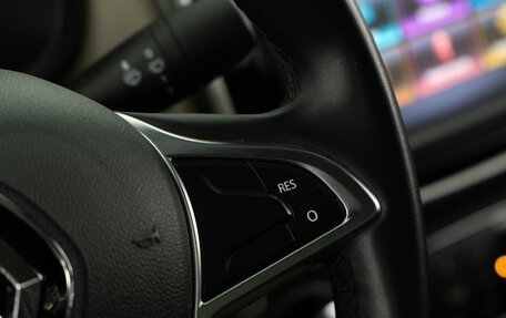 Renault Logan II, 2019 год, 1 298 055 рублей, 13 фотография