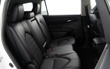 Toyota Highlander, 2021 год, 5 698 700 рублей, 7 фотография