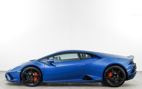 Lamborghini Huracán, 2022 год, 29 999 404 рублей, 6 фотография
