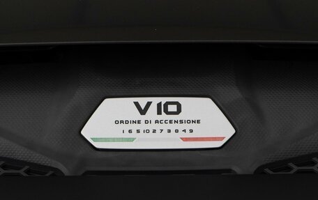 Lamborghini Huracán, 2022 год, 29 999 404 рублей, 9 фотография