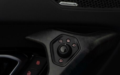 Lamborghini Huracán, 2022 год, 29 999 404 рублей, 19 фотография