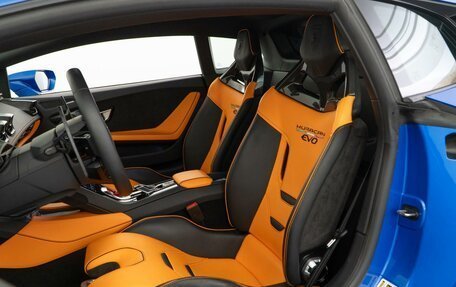 Lamborghini Huracán, 2022 год, 29 999 404 рублей, 14 фотография