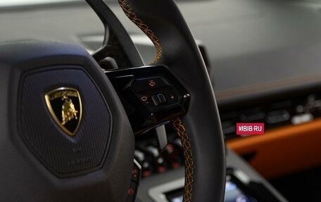 Lamborghini Huracán, 2022 год, 29 999 404 рублей, 16 фотография