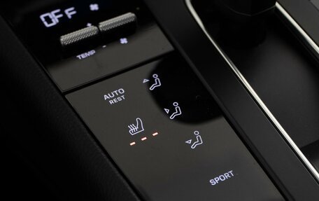 Porsche Macan I рестайлинг, 2023 год, 6 998 999 рублей, 15 фотография