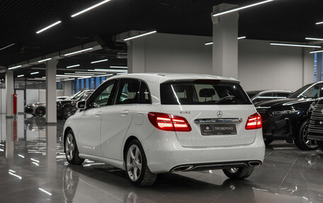 Mercedes-Benz B-Класс, 2015 год, 1 580 000 рублей, 4 фотография