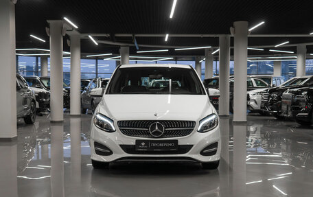 Mercedes-Benz B-Класс, 2015 год, 1 580 000 рублей, 3 фотография