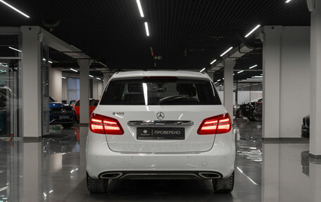 Mercedes-Benz B-Класс, 2015 год, 1 580 000 рублей, 6 фотография