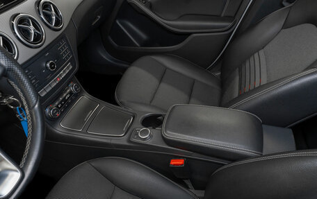 Mercedes-Benz B-Класс, 2015 год, 1 580 000 рублей, 15 фотография