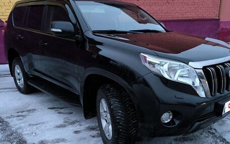 Toyota Land Cruiser Prado 150 рестайлинг 2, 2014 год, 3 500 000 рублей, 2 фотография