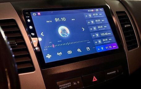 Mitsubishi Outlander III рестайлинг 3, 2011 год, 1 199 000 рублей, 5 фотография