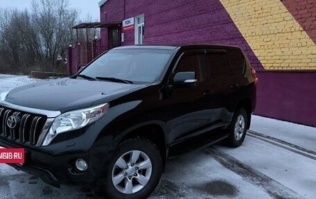 Toyota Land Cruiser Prado 150 рестайлинг 2, 2014 год, 3 500 000 рублей, 3 фотография