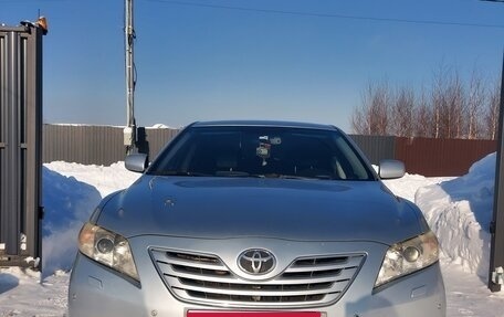 Toyota Camry, 2007 год, 1 050 000 рублей, 1 фотография