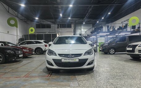 Opel Astra J, 2014 год, 598 514 рублей, 2 фотография