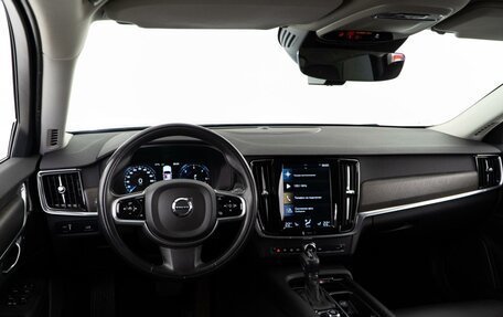 Volvo V90 Cross Country I рестайлинг, 2018 год, 3 198 077 рублей, 6 фотография