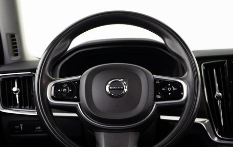 Volvo V90 Cross Country I рестайлинг, 2018 год, 3 198 077 рублей, 12 фотография