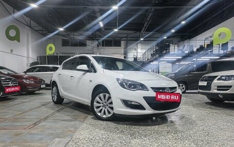 Opel Astra J, 2014 год, 598 514 рублей, 3 фотография