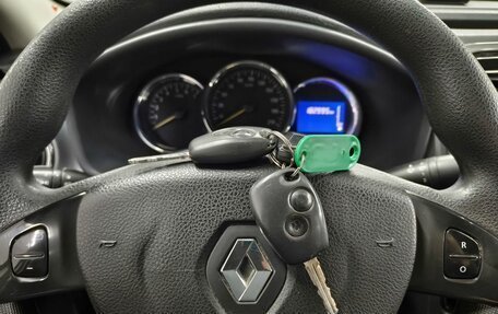 Renault Logan II, 2015 год, 663 000 рублей, 14 фотография