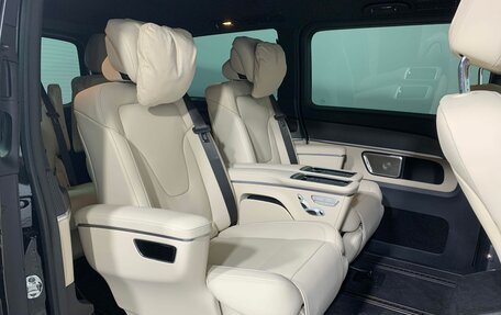 Mercedes-Benz V-Класс, 2024 год, 18 025 000 рублей, 26 фотография